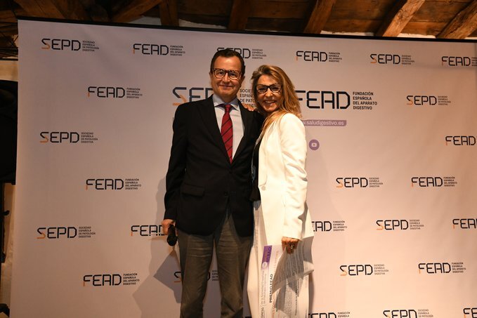 👏 Enhorabuena a nuestra hepatóloga y Jefa de Estudios, Marta Casado, por recibir el Premio a las mejores comunicaciones orales breves. Hepatitis Delta en el Congreso de la Sociedad Española de Patología Digestiva.