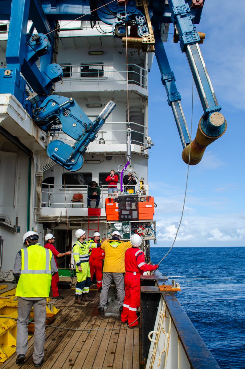 GeorgeEUproject's tweet image. Last week, EMSO Generic Instrument Module (EGIM) seabed lander was successfully deployed at the PAP site in NE Atlantic, with new TA, DIC, pH & pCO₂ sensors developed in GEORGE. The EGIM was lowered to 4,850 m, where it will remain for a year to do autonomous measurements🌊