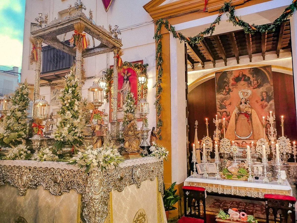 Nuestra Hermandad asistirá a la procesión del Corpus Christi, que tendrá lugar el domingo 22 de junio, tras la Solemne Eucaristía de las 19:00 h.

Queremos invitar y hacer partícipes a todos nuestros hermanos y hermanas a participar en el cortejo 🔗facebook.com/share/1LCaZUK1…