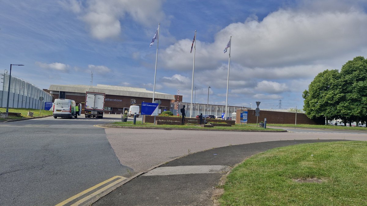 RightCourse_UK's tweet image. Looking forward to meeting the team at @HMPFeatherstone to explore the possibility of delivering a new training restaurant #changinglives #therightcourse #training4employment