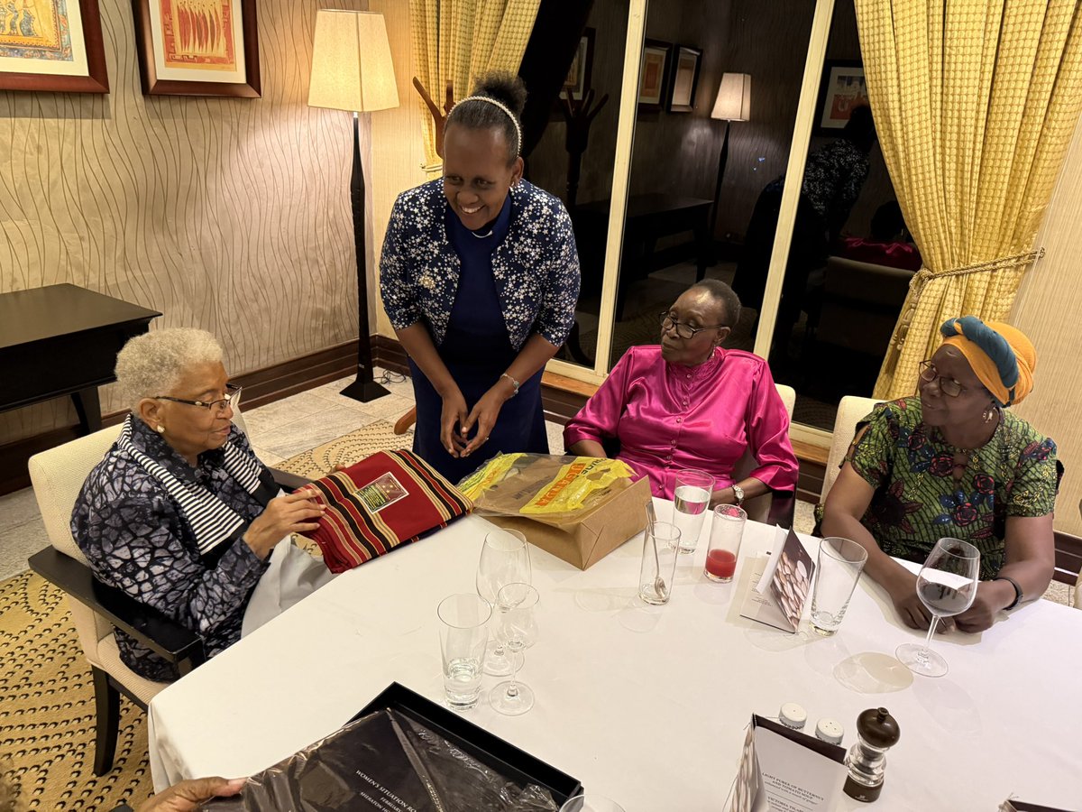 The evening provided a valuable opportunity to share insights on our initiatives and discuss key strategies for advancing our goals. We were honored to have her share her wealth of experience with Eminent Women