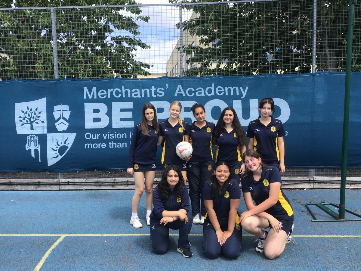 Society of Merchant Venturers tweet media