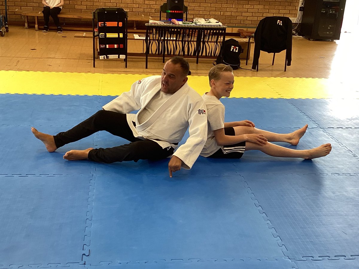 Lingfield Primary tweet media