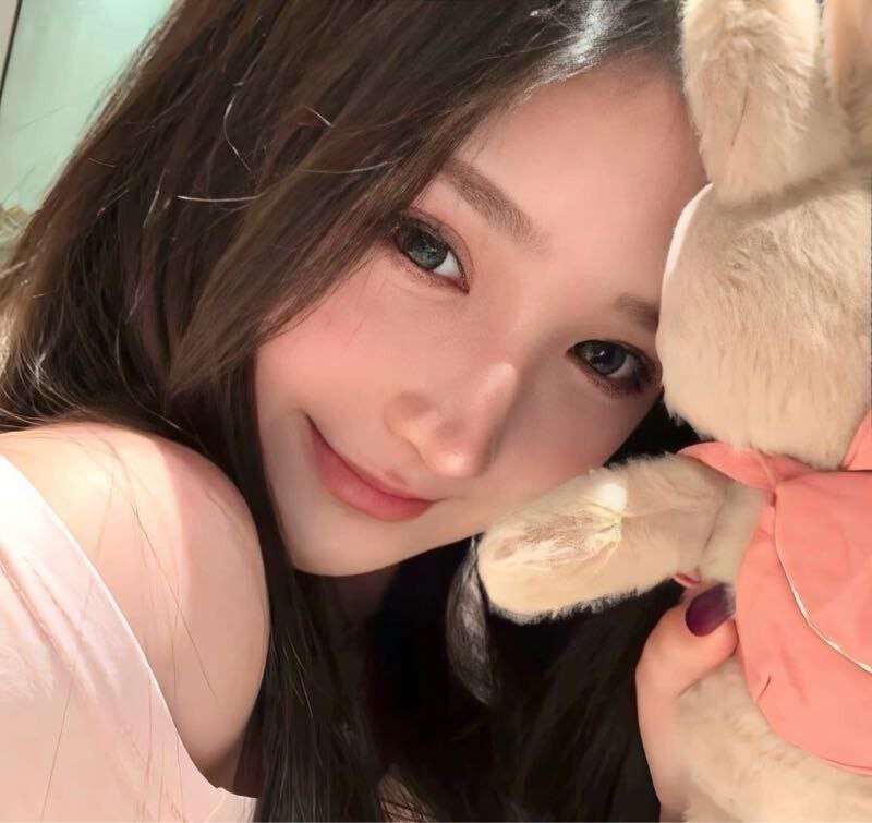 Nevesispa's tweet image. ☺️ 极品白小纯 身高165 🐻c。体重83