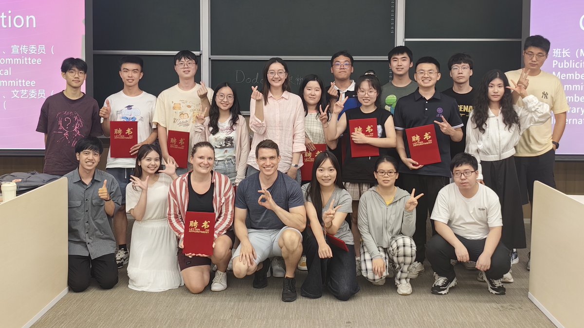 Tsinghua SIGS (@tsinghuasigs) on Twitter photo Najwa Anggraini Nurulizzah is an Indonesian student, she said, "At Tsinghua SIGS, education extends far beyond lectures and labs. Our program offers enriching experiences like exchange with Kyoto University, Sun Yat-sen University campus visit, and infrastructure facility tours." Najwa Anggraini Nurulizzah is an Indonesian student, she said, "At Tsinghua SIGS, education extends far beyond lectures and labs. Our program offers enriching experiences like exchange with Kyoto University, Sun Yat-sen University campus visit, and infrastructure facility tours."