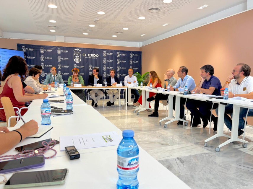 🌱El control biológico de plagas y enfermedades está desempeñando desde hace 20 años un papel primordial para garantizar la sanidad vegetal de los cultivos de invernadero gracias a su elevado nivel de eficacia y sus imbatibles ventajas técnicas <a href="/ibmaspain/">IBMA España</a>

revistamercados.com/el-control-bio…