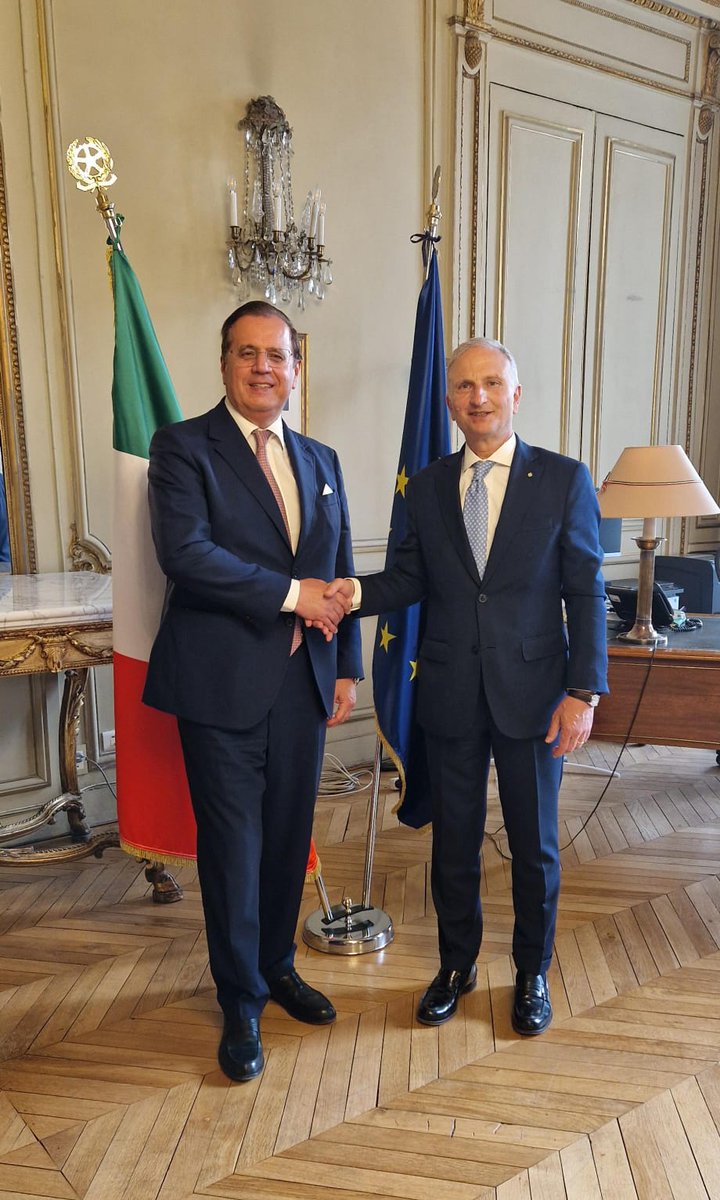 L'Ambasciatore Sabbatucci e il Presidente dell'AGCM <a href="/antitrust_it/">Autorità Antitrust</a>, Roberto Rustichelli hanno accolto presso la sede della Rappresentanza Permanente d'Italia i delegati del nuovo bureau del Comitato Concorrenza dell'OCSE alla vigilia di tre giorni di intensi lavori sulle delicate