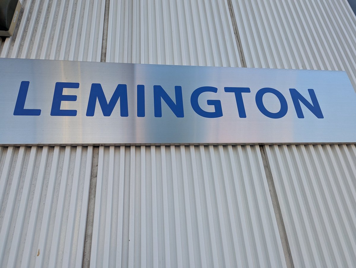 本日はオフィスにお邪魔しました。

これからも応援していきましょうと🤝

頑張れ！横浜F・マリノス！