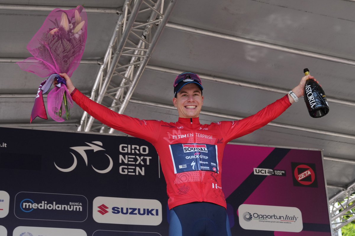 Soudal Quick-Step Devo Team (@soudalqsdevteam) on Twitter photo From maglia rosa to maglia rossa โ๏ธ
Jonathan Vervenne leads the <a href="/gironextgen/">Giro Next Gen</a> points classification after three stages ๐
#TheWolfpack From maglia rosa to maglia rossa โ๏ธ
Jonathan Vervenne leads the <a href="/gironextgen/">Giro Next Gen</a> points classification after three stages ๐
#TheWolfpack