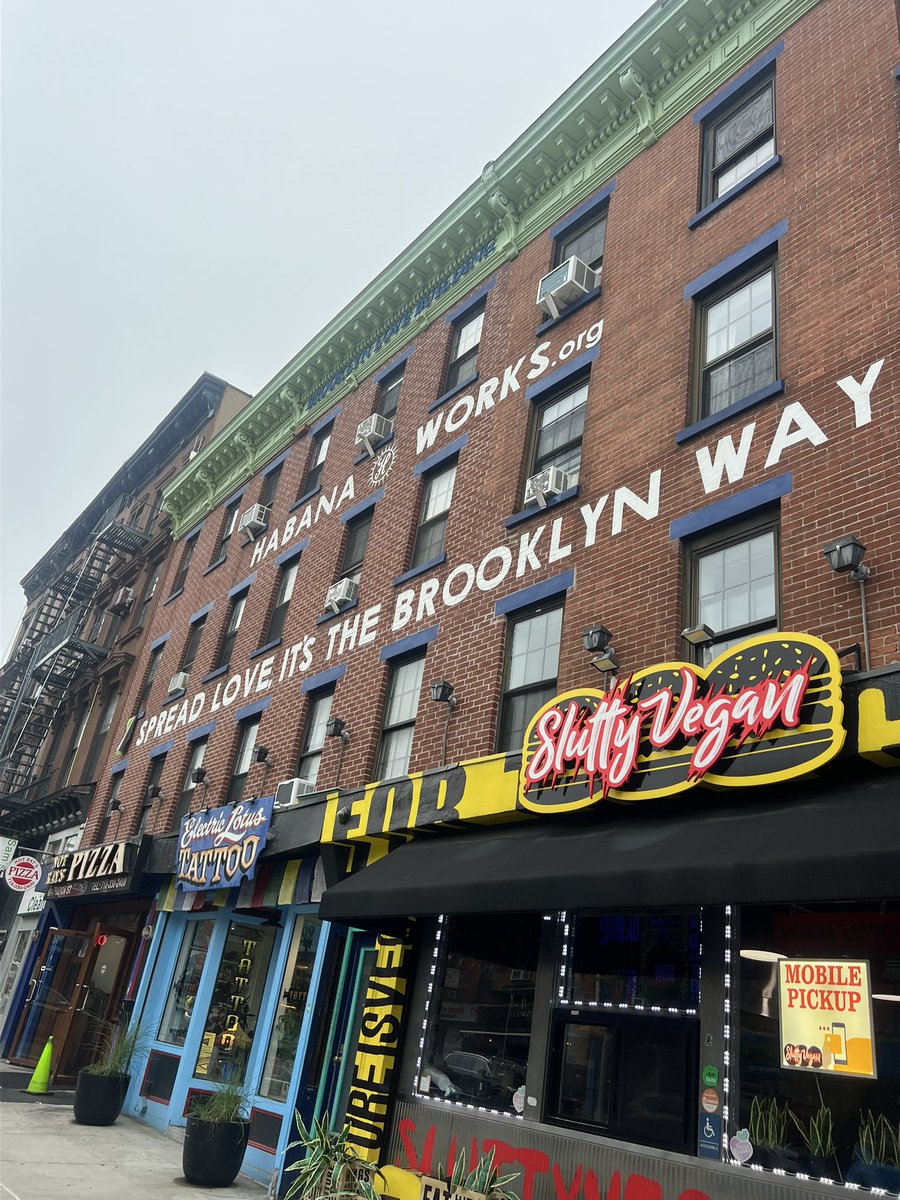 CC____14's tweet image. New York 😎