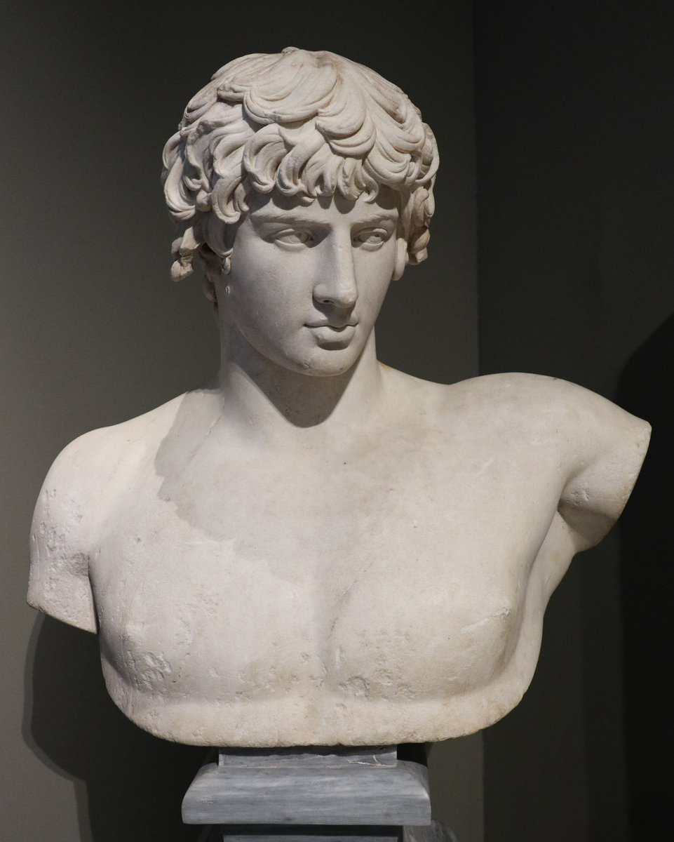“This morning we went to the Archaeological Museum. Fine. Particularly beautiful the bust of Antinous.”

– Diary of C.P. Cavafy, Athens, 18 June 1901.

📸 George E. Koronaios