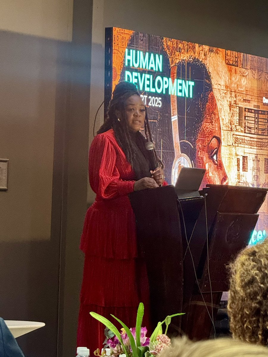 Sicelo Dube The STEMLady tweet media