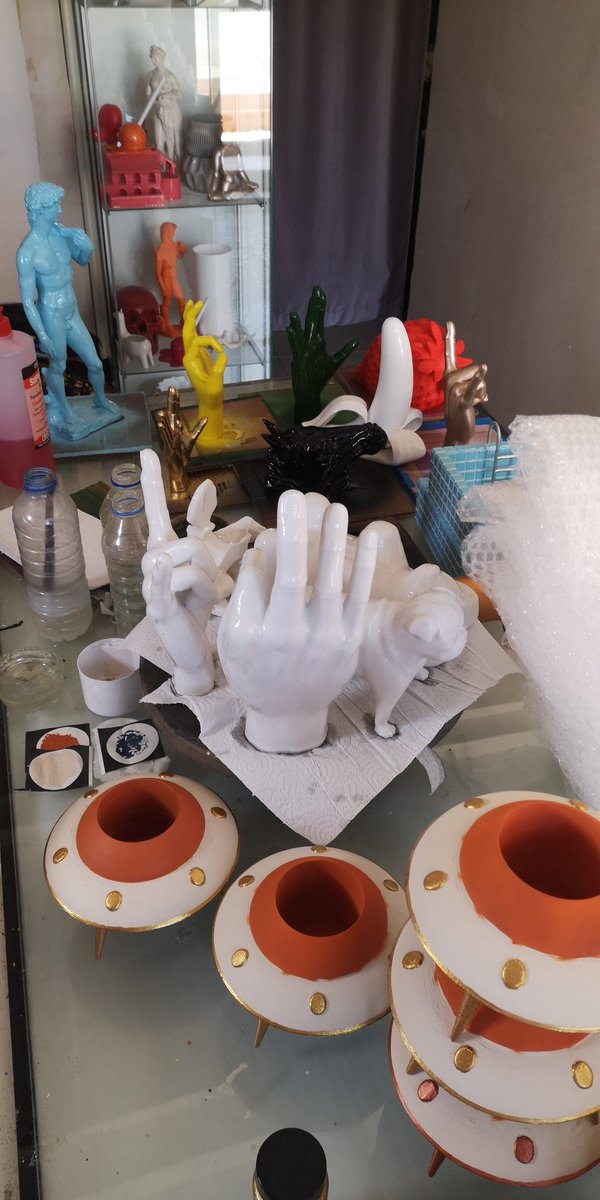 kargo günüdür sonunda. biraz alan açılması gerekli.