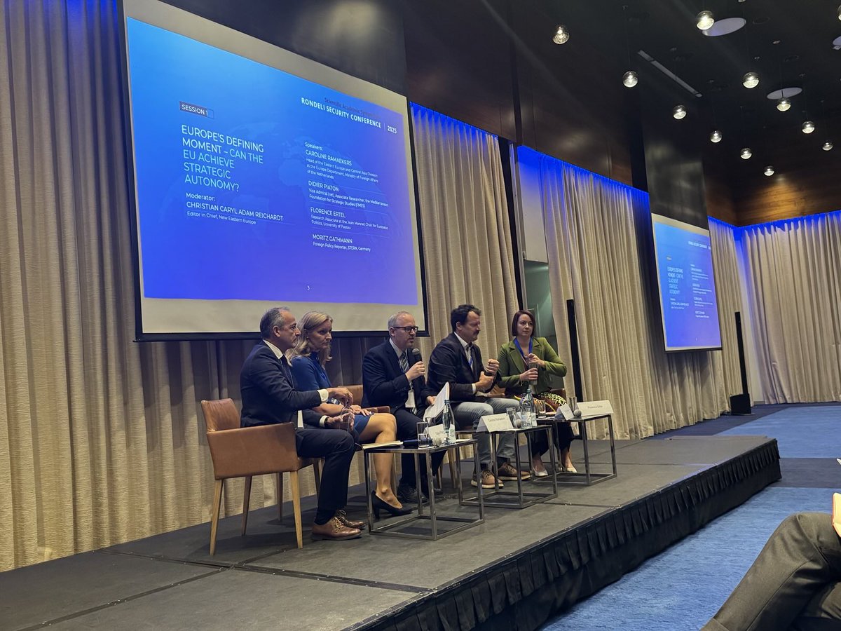RondeliSecConf's tweet photo. @moritz_gathmann, Foreign Policy Reporter, STERN:
'European project was known as bringing peace and prosperity, but should now be as a project which can provide protection. Overreliance on the US is over.

#RSC2025 #RondeliSecurityConference
#Georgia https://t.co/InNkL4EUET