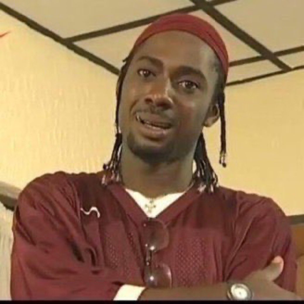 Yaani mnakatia hako ka penguin kanaitwa MJ willingly?
