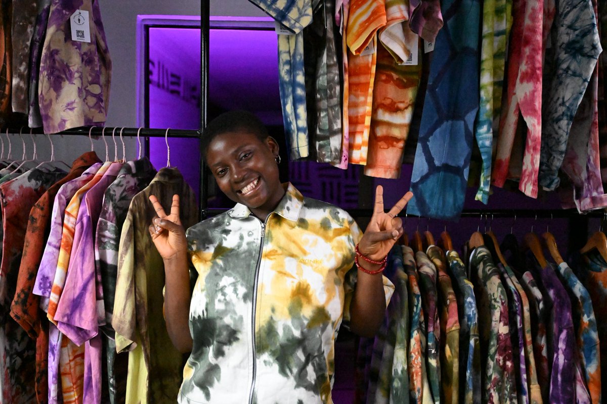 squareroot_com's tweet image. Our documentary 'Made in Lagos:
The Creative Journey of Shop Ayinke' is now live on YouTube.

Click the link in our bio to catch the inspiring story of @shopayinke's Founder and Creative Director.

Don't forget to subscribe for more.
#squarerootstudio #mediacompanyinnigeria