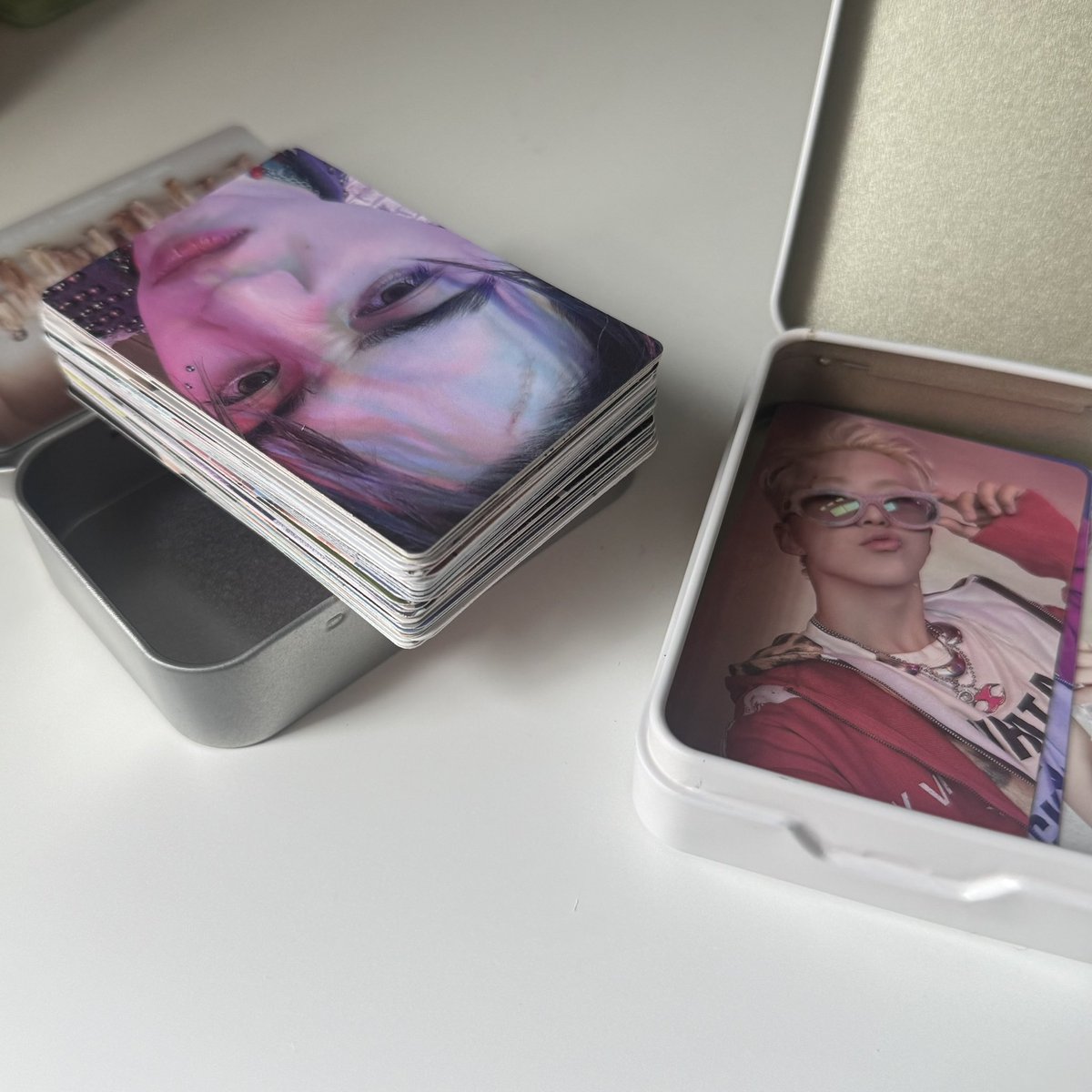 current obsession: tin cases 🫧 
(+) safe space
(+) idk.. ITS CUTE?