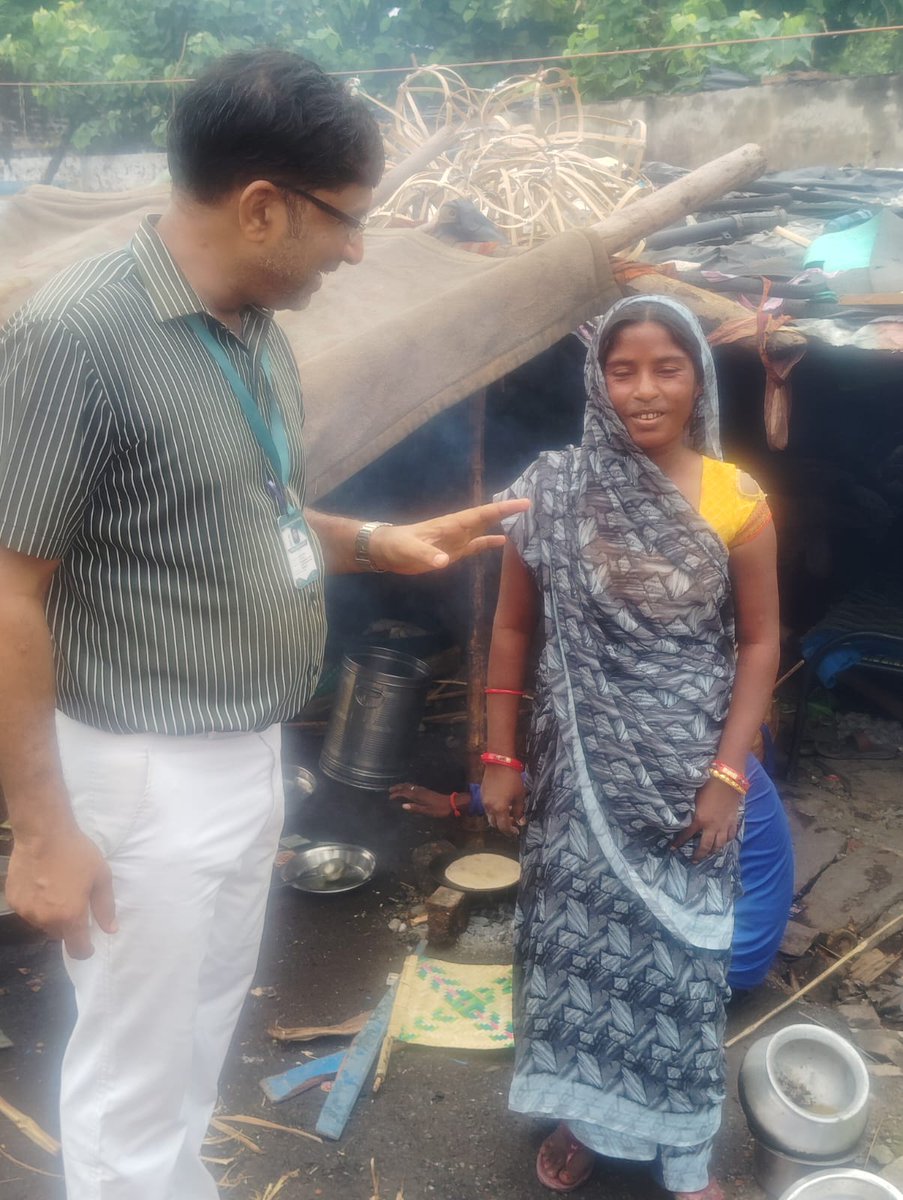 TB Mukt Bharat -VARANASI काशी (@ntepvaranasi) on Twitter photo acf के दौरान पांडेपुर टीबी यूनिट द्वारा मलिन बस्ती नई बस्ती एवं मलिन बस्ती पांडेपुर मे कार्य किया गया , एवं जागरूकता के साथ सैम्पल भी लिए गए <a href="/Drpiyushrai77/">Dr Piyush Rai</a> <a href="/ntep_UP/">TB Mukt Bharat- Uttar Pradesh</a> <a href="/ntep_ghazipur/">TB Mukt Bharat-Ghazipur (U P)</a> <a href="/NTEPLUCKNOW1/">TB-MUKT-BHARAT:-LUCKNOW (UP)</a> <a href="/MoHFW_INDIA/">Ministry of Health</a> <a href="/ddgtb2017/">DDG - TB | #TBMuktBharat</a> <a href="/TbDivision/">Central TB Division | #TBMuktBharat</a> #EndTB #ACF acf के दौरान पांडेपुर टीबी यूनिट द्वारा मलिन बस्ती नई बस्ती एवं मलिन बस्ती पांडेपुर मे कार्य किया गया , एवं जागरूकता के साथ सैम्पल भी लिए गए <a href="/Drpiyushrai77/">Dr Piyush Rai</a> <a href="/ntep_UP/">TB Mukt Bharat- Uttar Pradesh</a> <a href="/ntep_ghazipur/">TB Mukt Bharat-Ghazipur (U P)</a> <a href="/NTEPLUCKNOW1/">TB-MUKT-BHARAT:-LUCKNOW (UP)</a> <a href="/MoHFW_INDIA/">Ministry of Health</a> <a href="/ddgtb2017/">DDG - TB | #TBMuktBharat</a> <a href="/TbDivision/">Central TB Division | #TBMuktBharat</a> #EndTB #ACF