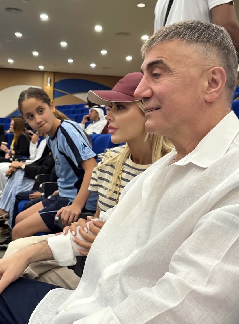 Yüce ALLAH seni başımızdan eksik etmesin CAN REİS.

@Sedat_PEKER