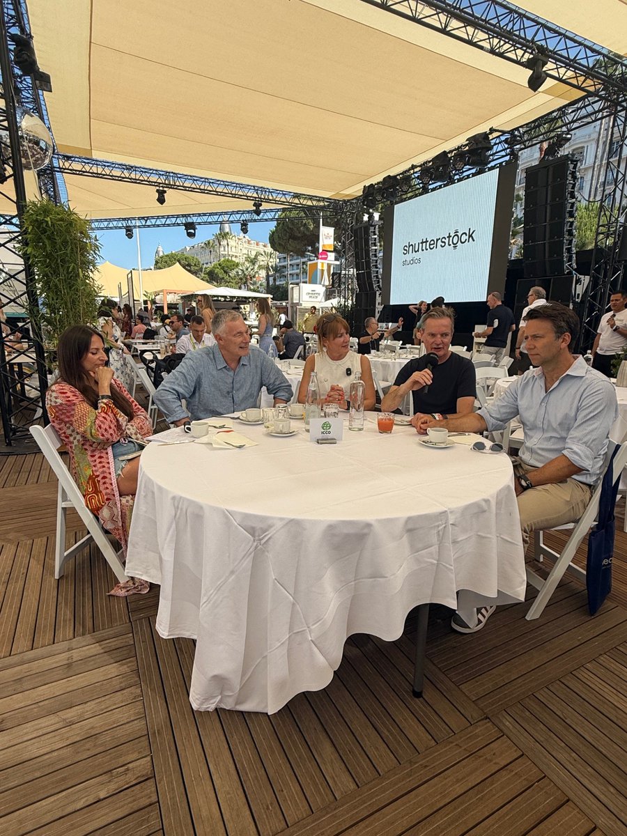 ICCOpr's tweet image. 🔥 What’s next for PR agencies?
From legacy models to future relevance, top comms leaders tackled the industry’s toughest questions in a bold roundtable.
🎙 Frohoff, Winter, Blois, Kellie
🎤 Moderated by PRCA CEO Sarah Waddington
#FutureOfPR #PRLeadership #PostEventRecap