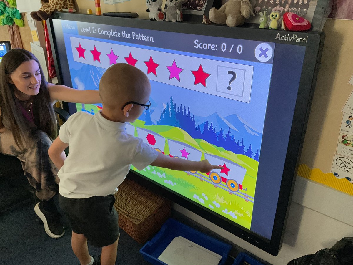 PDA_Rec's tweet image. Having fun exploring patterns this morning in maths. We have had to complete a range of different AB and AAB patterns using a range of resources😁 #pdamaths