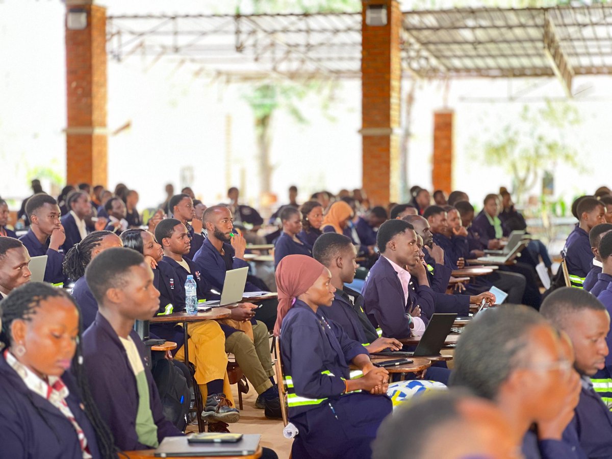UCU Computing, Engineering, Data Science, Robotics tweet media