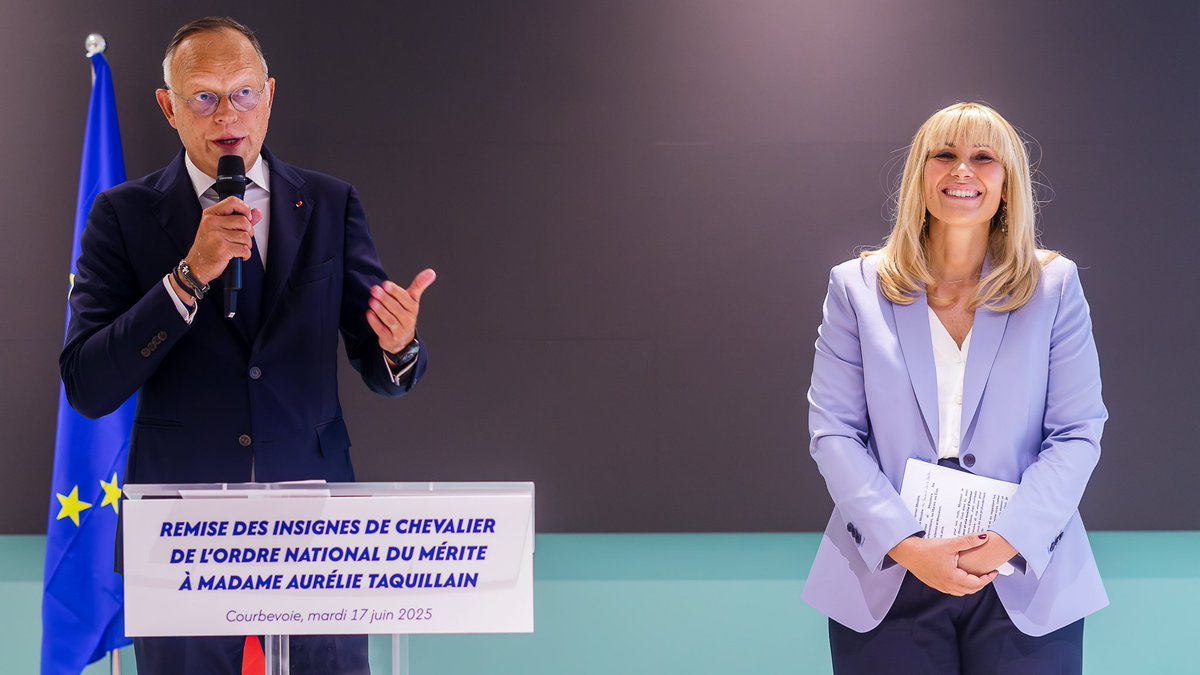 MaudBregeon's tweet photo. Une reconnaissance infiniment méritée qui vient souligner un parcours exemplaire, républicain, au service de l’intérêt général et de Courbevoie 🇫🇷 Félicitations à @ATaquillain, décorée hier de l’Ordre National du Mérite par @EPhilippe_LH ! Fière ! https://t.co/xuv7OiIhFb