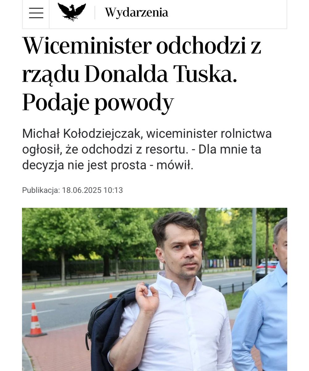 Tomasz Buczek (@buczek_tomasz) on Twitter photo Michał Kołodziejczak podał się do dymisji z funkcji wiceministra <a href="/MRiRW_GOV_PL/">Ministerstwo Rolnictwa i Rozwoju Wsi</a>.
Nie żebym specjalnie żałował tego polityka który mógł być drugim Andrzejem Lepperem ale wybrał drogę na skróty która zaprowadziła go na polityczne manowce.
Jak donosi Rzeczpospolita: Michał Kołodziejczak podał się do dymisji z funkcji wiceministra <a href="/MRiRW_GOV_PL/">Ministerstwo Rolnictwa i Rozwoju Wsi</a>.
Nie żebym specjalnie żałował tego polityka który mógł być drugim Andrzejem Lepperem ale wybrał drogę na skróty która zaprowadziła go na polityczne manowce.
Jak donosi Rzeczpospolita: