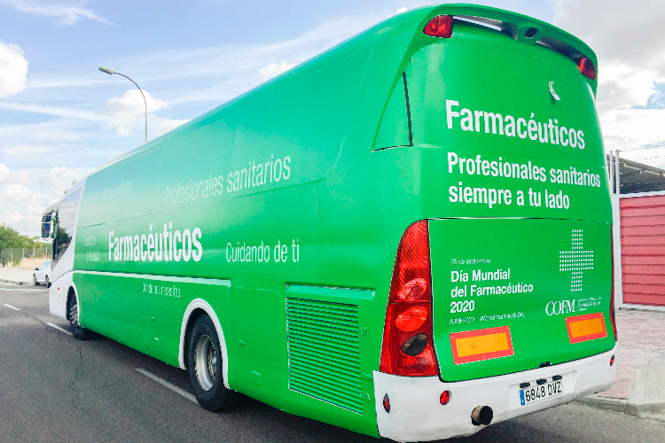 👩‍🔬 Este miércoles y jueves, llega la unidad móvil de la campaña 'Aquí hay un farmacéutico en marcha'.  Profesionales de las farmacias de la ciudad muestran lo que pueden hacer por la salud: diabetes y riesgo cardiovascular, retorno venoso, osteoporosis... rivasciudad.es/noticias/salud…