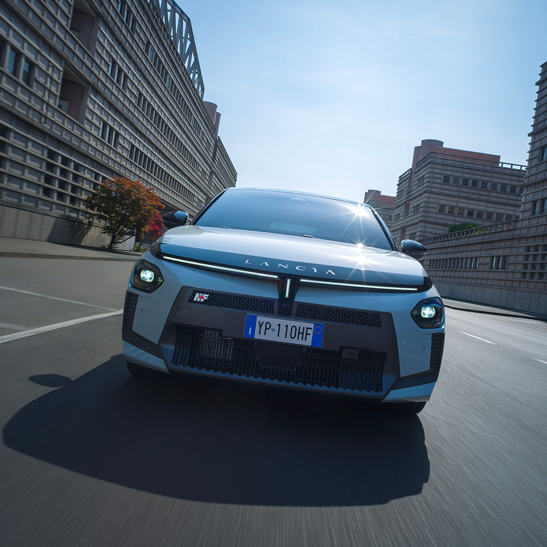HF details. Hybrid power.
The Ypsilon HF Line is instinct, performance, and unmistakable Lancia attitude.

#Lancia #HFIsBack #NewLanciaYpsilonHF #UnleashTheInstinct