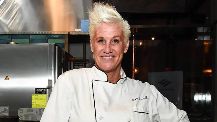 Food Network Star Anne Burrell Dead at 55. No cause yet.
Get more Event :- fily.site/nqKdi

#AnneBurrell #TrendingNow #UPDATETODAY