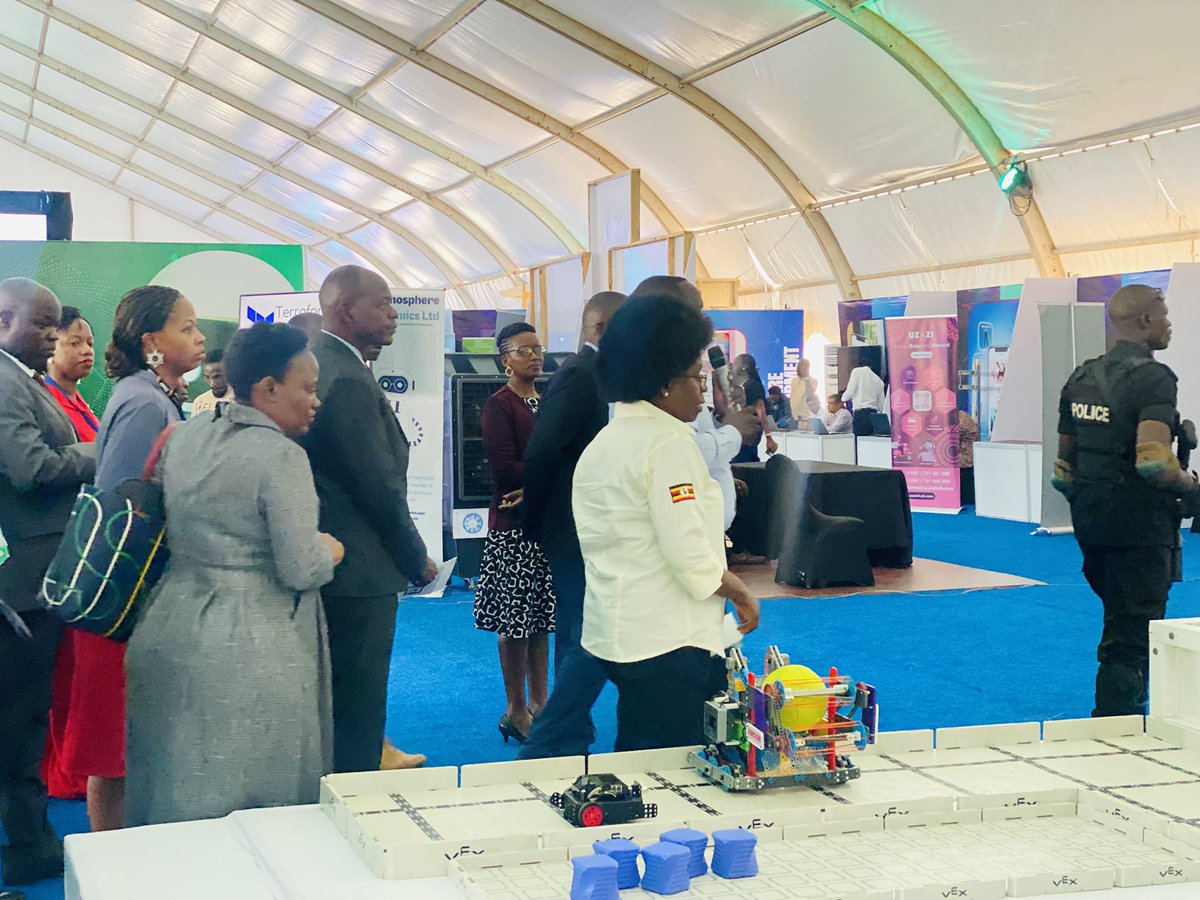 Young Engineers Uganda tweet media
