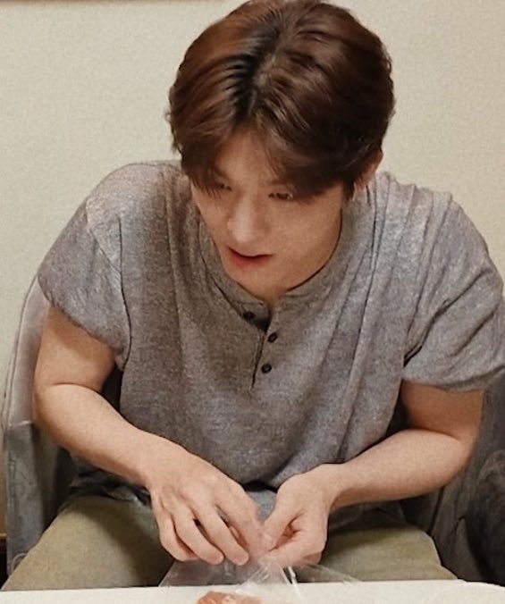 _abyp's tweet image. collage boyfriend ♡