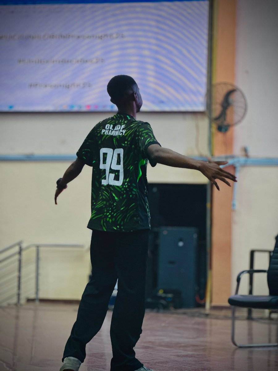Ola_My_Gee's tweet photo. Jeremiah 32:27:  “I am the Lord thy God of all man kind. IS THERE ANY TOO HARD FOR ME TO DO?” 

Sports Loving Unilorites, the voting has started. Go and exercise your franchise. ✈️. 

Start time: 9:00am
End time:  3:00pm https://t.co/BrJzriGss6
