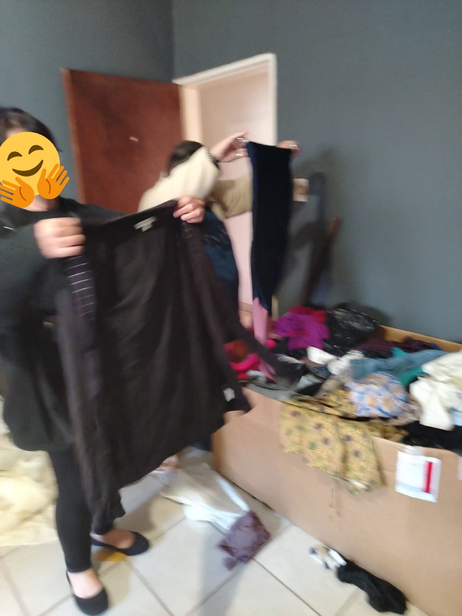 AidGuys's tweet image. Our needy folks and children came today to pick new clothing for themselves.