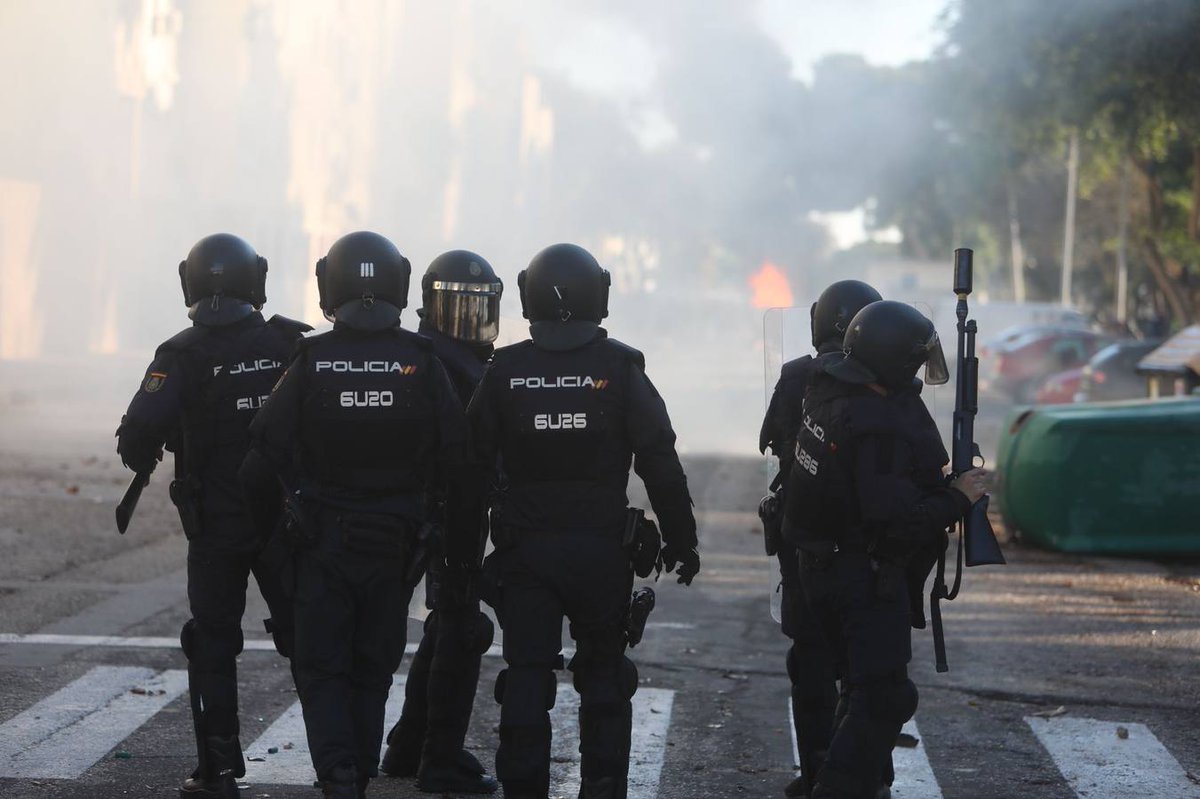 Estos días todos los ojos puestos en los trabajadores del metal en Cádiz. Hace 3 años y medio, la clase trabajadora salió a la calle y el Gobierno más progresista de la historia se lanzó sobre ella con tanquetas. Casi 30.000 trabajadores en 5.000 empresas en un sector que hoy es