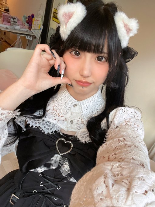 monoFamのツイート