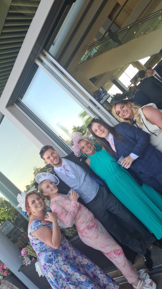 kaylee miller (@kagsyxx) on Twitter photo what a day yesterday royal ascot was better than expected and <a href="/chrishughes_22/">Chris Hughes</a> was a pleasure to meet you such a lovely man <a href="/staceytaylorboo/">stacey taylor</a> xxx what a day yesterday royal ascot was better than expected and <a href="/chrishughes_22/">Chris Hughes</a> was a pleasure to meet you such a lovely man <a href="/staceytaylorboo/">stacey taylor</a> xxx