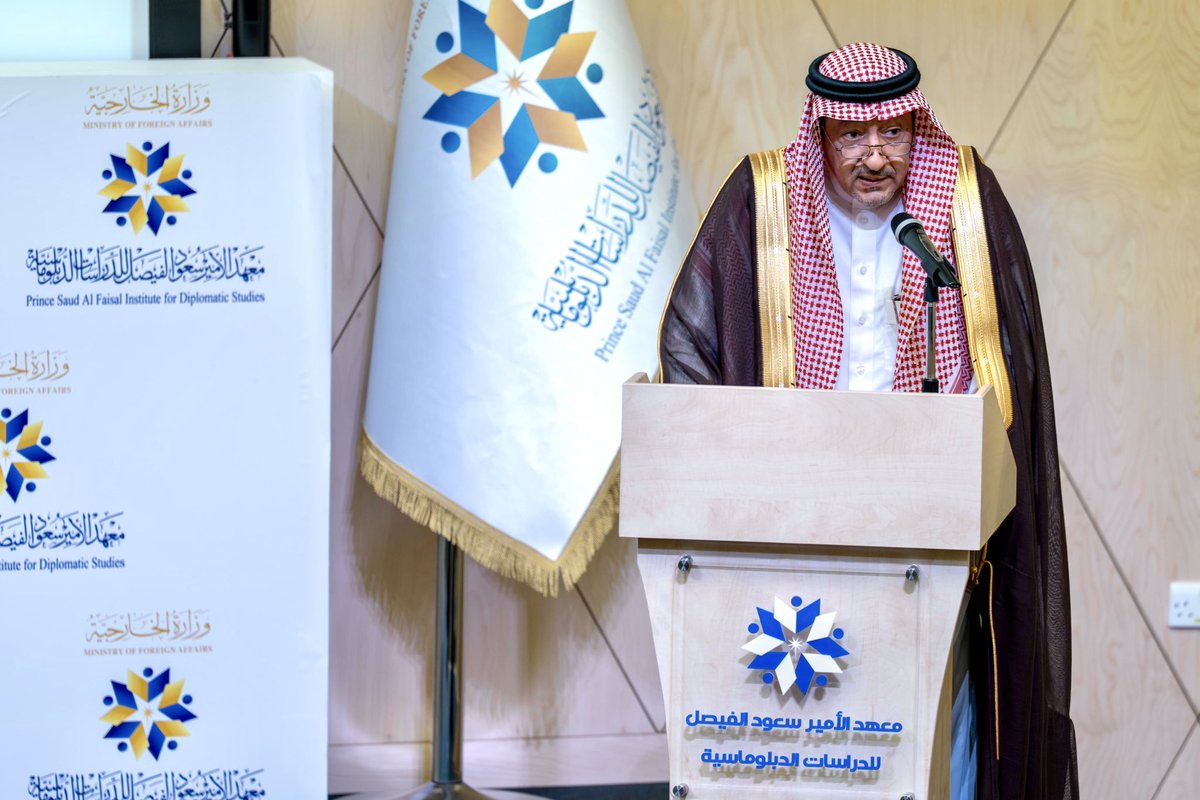 KSAPSAIDS's tweet image. نظم المعهد ندوة بمناسبة #اليوم_العالمي_للمرأة_في_الدبلوماسية
افتتح الندوة معالي نائب وزير الخارجية المهندس وليد الخريجي، وتحدث فيها كل من سعادة السفيرة بيترا ميناندر سفيرة مملكة السويد لدى المملكة، وسعادة السفيرة كيرستي ترومسدال سفيرة مملكة النرويج لدى المملكة