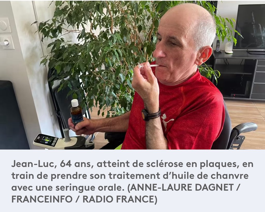 Nicolas Authier (@nicolasauthier_) on Twitter photo "Pour moi, c'est une question de vie ou de mort".
Des patients traités par du cannabis médical et des médecins réclament son autorisation.
Merci <a href="/aldagnet/">anne laure dagnet</a> pour ce reportage à lire 📖 et écouter 🎧 sur <a href="/franceinfo/">franceinfo</a>
franceinfo.fr/replay-radio/l… "Pour moi, c'est une question de vie ou de mort".
Des patients traités par du cannabis médical et des médecins réclament son autorisation.
Merci <a href="/aldagnet/">anne laure dagnet</a> pour ce reportage à lire 📖 et écouter 🎧 sur <a href="/franceinfo/">franceinfo</a>
franceinfo.fr/replay-radio/l…