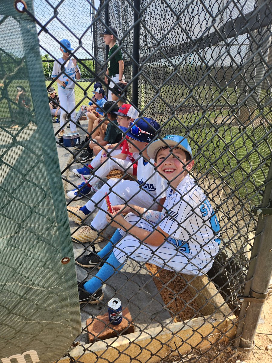 BusyBeeiT's tweet photo. @RBHSBaseball https://t.co/tdA1GLAjYn