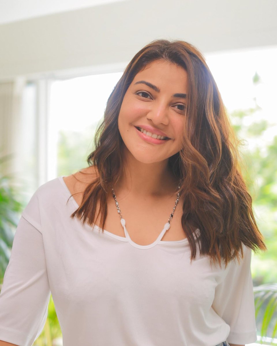 Mani_kajalfan (@mani_kajalfan) on Twitter photo <a href="/MsKajalAggarwal/">Kajal Aggarwal</a> Advance Happy Birthday Queen ♥️
<a href="/MsKajalAggarwal/">Kajal Aggarwal</a> #KajalAggarwal #HappyBirthdayKajal <a href="/MsKajalAggarwal/">Kajal Aggarwal</a> Advance Happy Birthday Queen ♥️
<a href="/MsKajalAggarwal/">Kajal Aggarwal</a> #KajalAggarwal #HappyBirthdayKajal