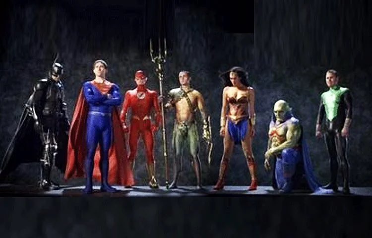 the_Bradster007's tweet image. In 2007, George Miller was developing Justice League: Mortal which was supposed to be the start of a DC cinematic universe.

It was set for a 2009 release, and had a full cast.

It was weeks away from filming, but was canceled due to the 2008 writers strike and WB lost interest.