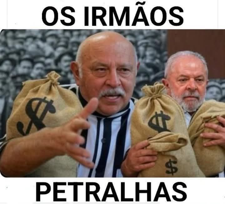 <a href="/Metropoles/">Metrópoles</a>