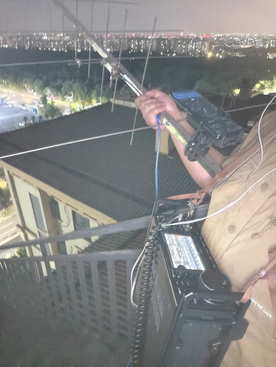 2025-06-18 13:15U
RS-44 SSB QSO with BG5ENH
HRD/CALL  JF2LNC
Sorry for my poor operation. I need more practice☹️