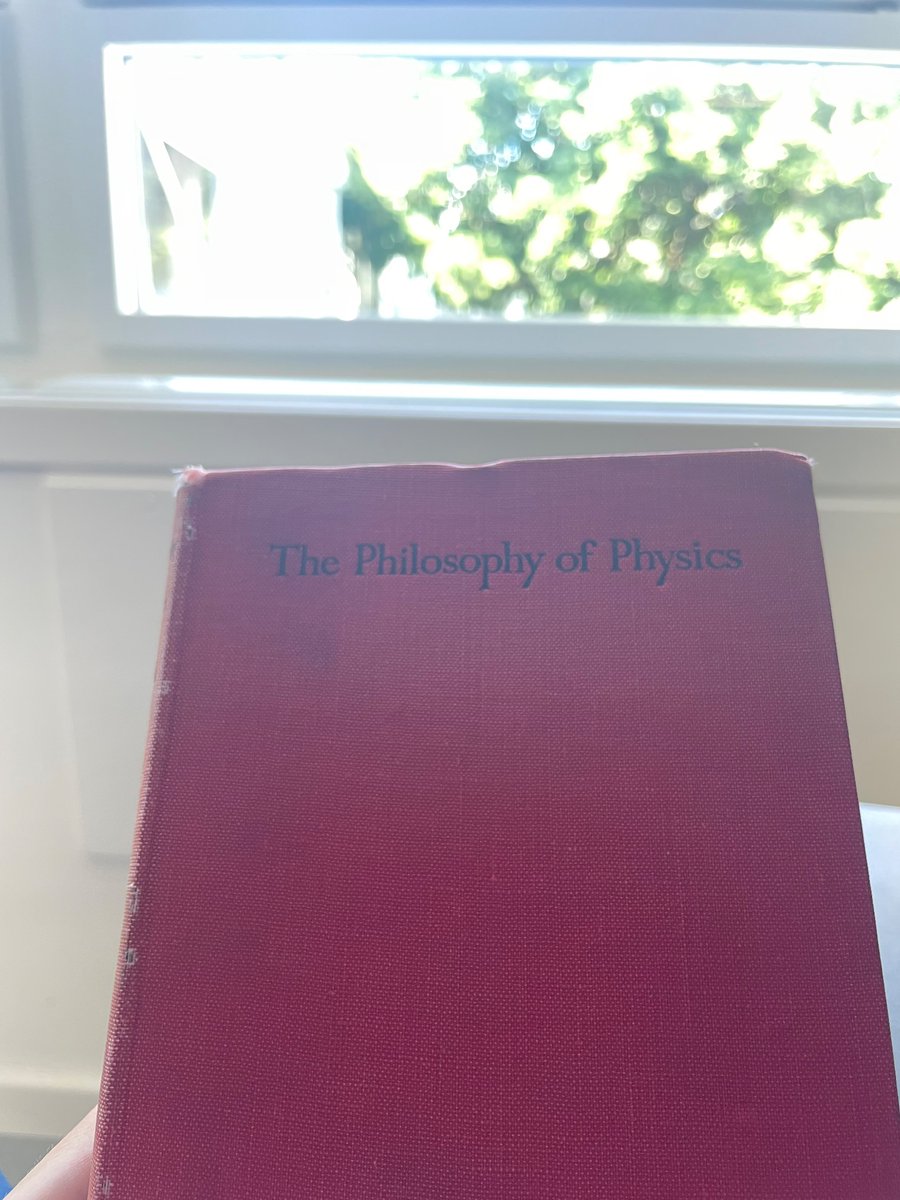 İlk baskısı 1936 yılında yapılan Max Planck’ın yazdığı bu kitabın elimdeki örneği, kim bilir hangi değerli bilim insanları tarafından okundu ve araştırmalarına ışık tuttu.
Okuma sürecim boyunca değerli bulduğum altınları ve yorumlarımı paylaşacağım.
#Physics #kitap #felsefe