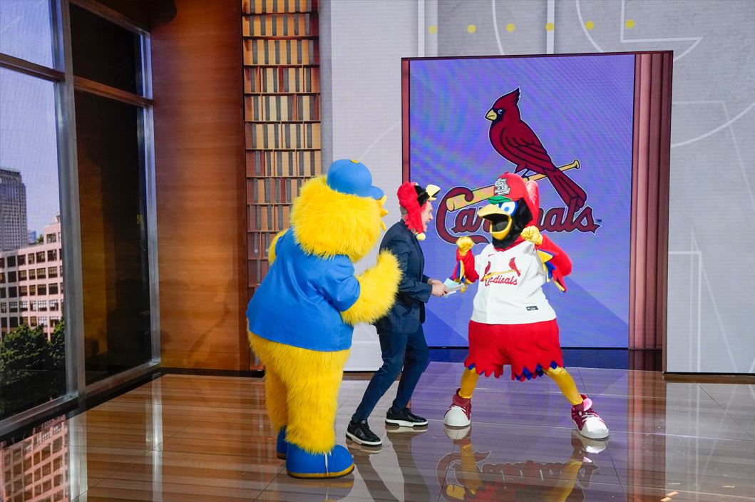 Team Fredbird (@teamfredbird) on Twitter photo What better way to celebrate National Mascot Day 🎉 #GoodMorningAmerica What better way to celebrate National Mascot Day 🎉 #GoodMorningAmerica