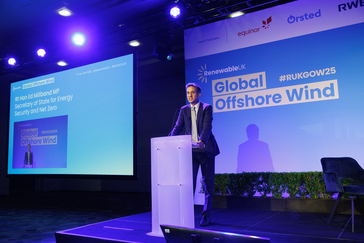 Orkney Harbours (@orkneyharbours) on Twitter photo We welcome <a href="/TheCrownEstate/">The Crown Estate</a>'s £400m funding announcement for the offshore wind industry at this week’s Global Offshore Wind conference by <a href="/RenewableUK/">RenewableUK</a>. While details on the allocation are yet to be shared, we look forward to learning more.
📸 RenewableUK We welcome <a href="/TheCrownEstate/">The Crown Estate</a>'s £400m funding announcement for the offshore wind industry at this week’s Global Offshore Wind conference by <a href="/RenewableUK/">RenewableUK</a>. While details on the allocation are yet to be shared, we look forward to learning more.
📸 RenewableUK