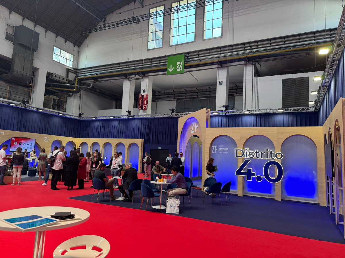 🚛✈️ We came to one of the biggest logistics conference in the south of Europe, #SIL to see the new logistic trends with our own eyes.
👉 Check out our cellular connectivity offering in logistics: lnkd.in/dmkTJC38