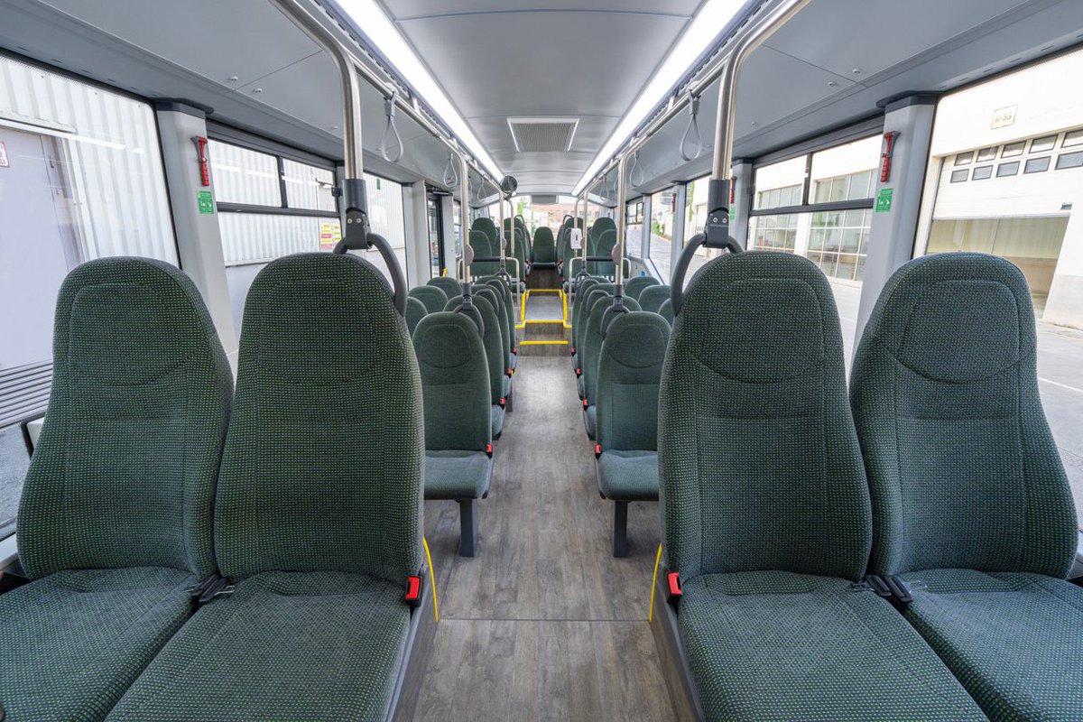 Karsan'dan 500 km menzilli yeni elektrikli otobüs! Yerli otobüs üreticisi Karsan, uzun toplu ulaşım güzergahlarında ve hatta yakın şehirler arası seferlerde kullanılabilecek elektrikli Class 2 otobüsünü tanıttı. Hayırlı olsun 

( Türkiye’s Economy Channel )